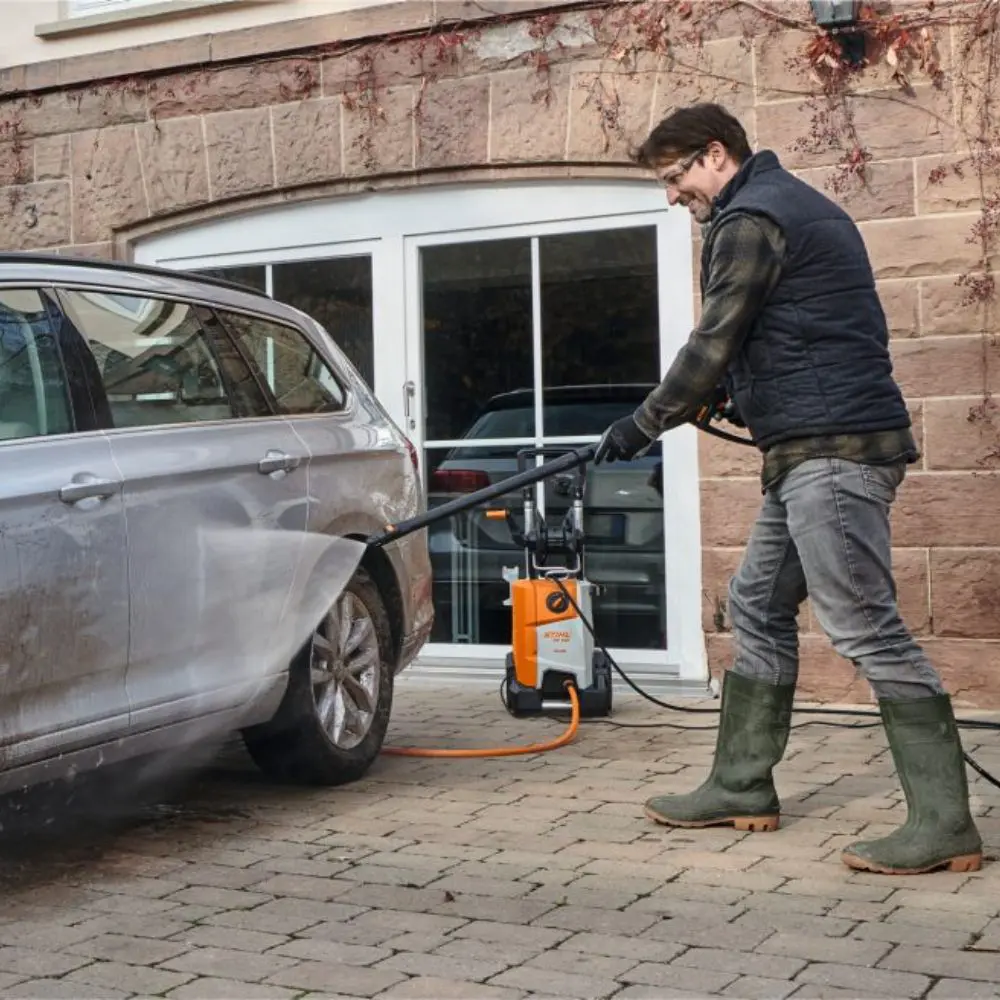 STIHL RE 130 PLUS Electric Pressure Washer – 135 Bar 3 STIHL RE 130 PLUS Electric Pressure Washer – 135 Bar