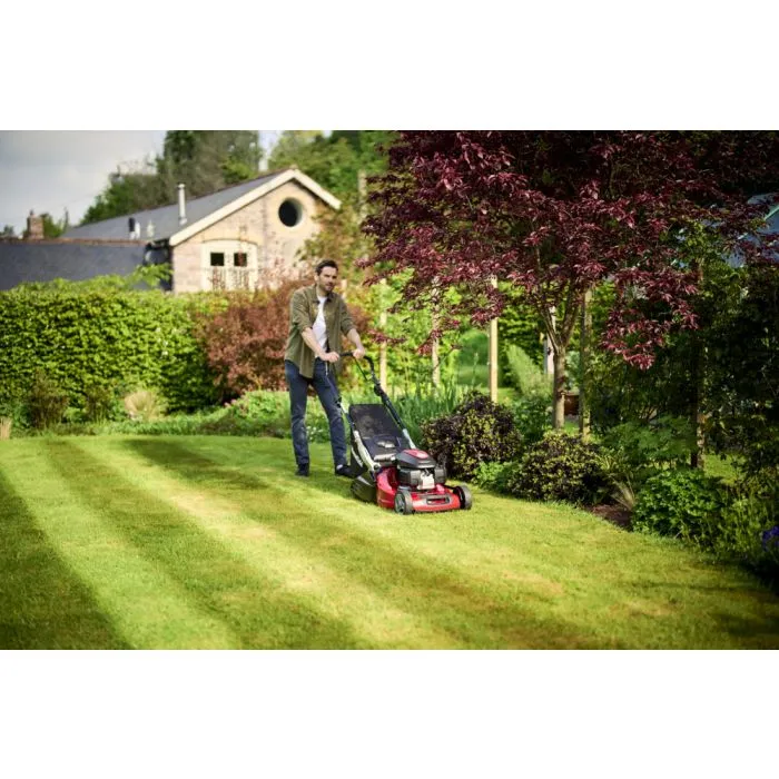 Mountfield SP555R V Petrol Lawn Mower 2 Mountfield SP555R V Petrol Lawn Mower Lifestyle