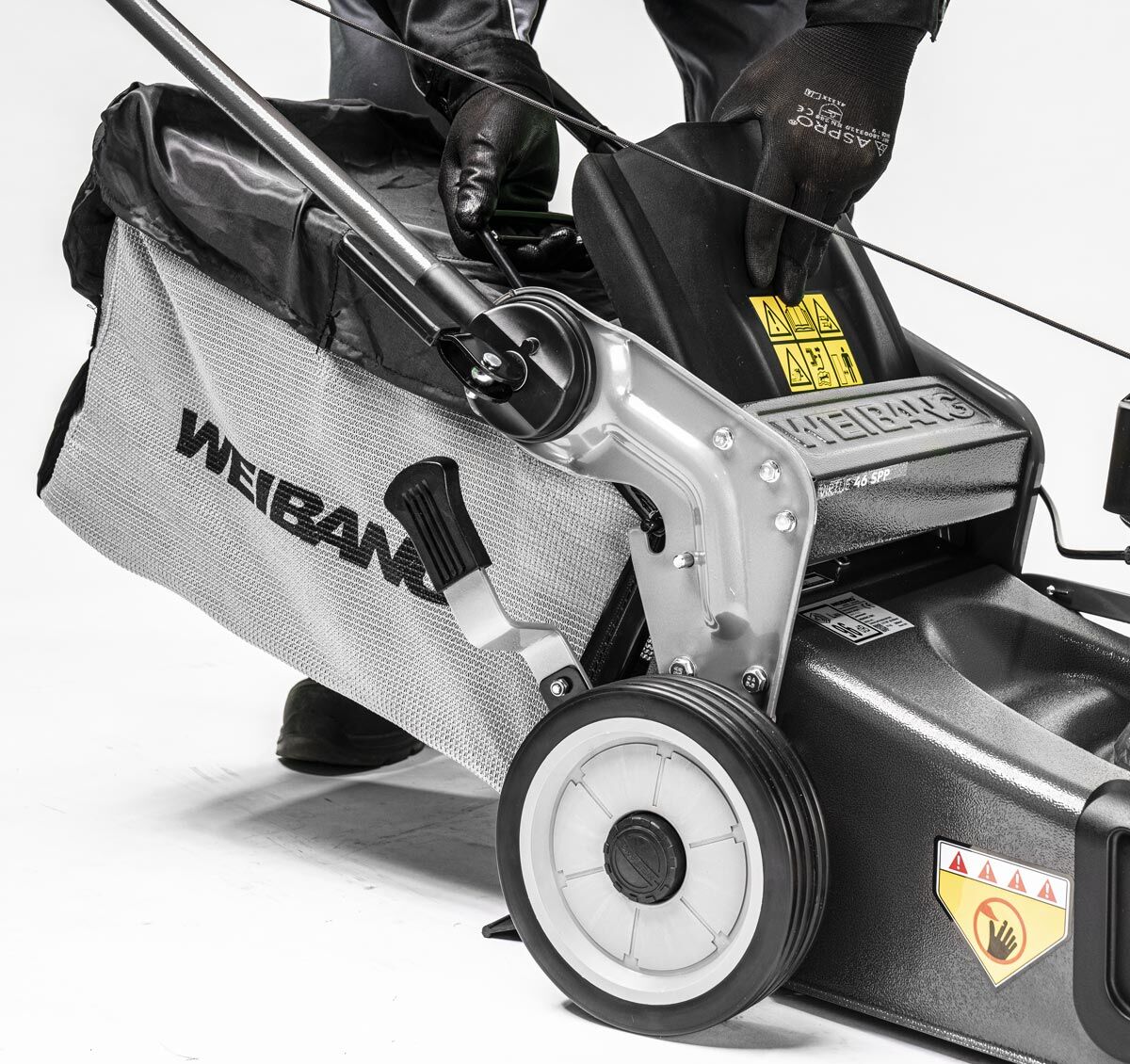 Weibang Virtue 50 SSD Commercial Shaft-Drive Lawn Mower 2 Weibang Virtue 50 SSD Shaft-Drive Lawn Mower Grass Bag