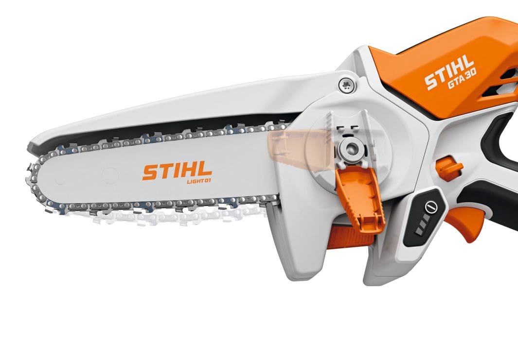 STIHL GTA 30 Cordless Garden Pruner Set 3 Stihl GTA 30 Cordless Pruner side view