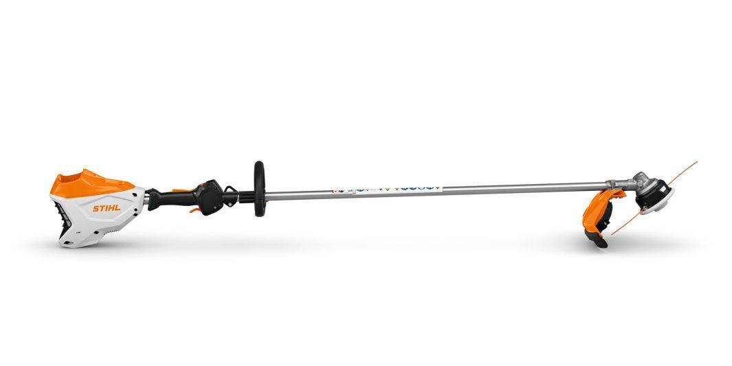 STIHL FSA 140 R Cordless Brushcutter - AP System 3 STIHL FSA 140 R Cordless Brushcutter Side View